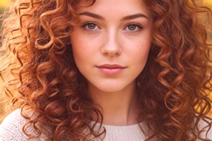 Layla, 25, a auburn brown-eyed slavic companion based in Poloni. Offering Striptease, Erotic Massage, A-Level, Roleplay, Party Girl. Available for incall and...