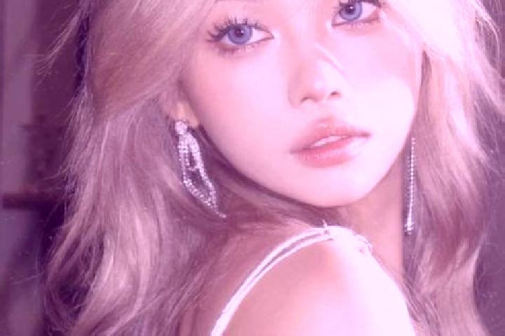 Layla, 25, a blonde blue-eyed asian companion based in Satitoa. Offering BDSM, Erotic Massage, GFE, 69. Available for incall and outcall, overnight bookings ...