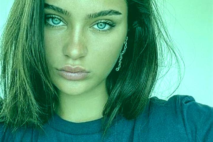 Layla, 25, a brunette dark-eyed european companion based in La Bruyere. Offering Tantra, GFE, Overnight. Available for incall and outcall, day and evening da...
