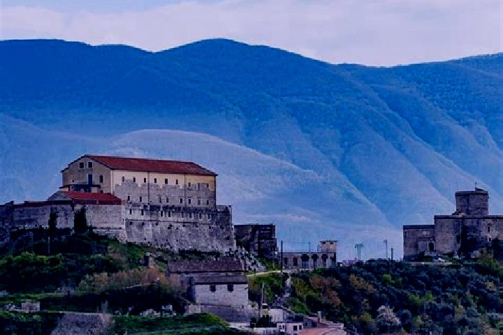 Layla, 25 — Escort in Montesarchio, Italy