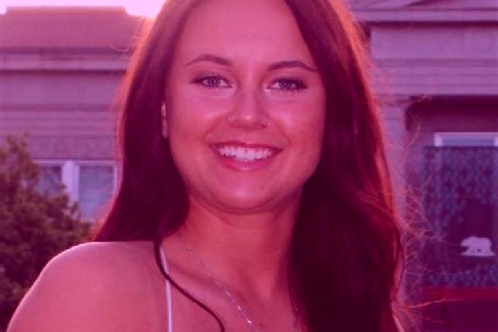 Layla, 25 — Escort in Oak Grove, United States