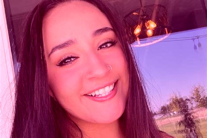 Layla, 25 — Escort in Prosser, United States