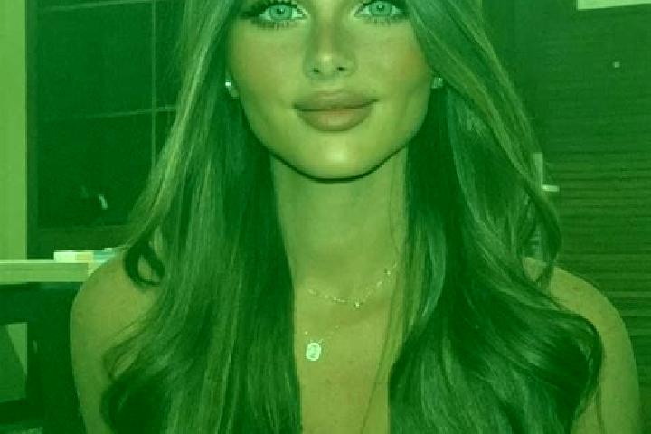 Layla, 26, a brunette amber-eyed mixed companion based in Soledad Morelos. Offering A-Level, Couples, GFE. Available for incall and outcall, day and evening ...