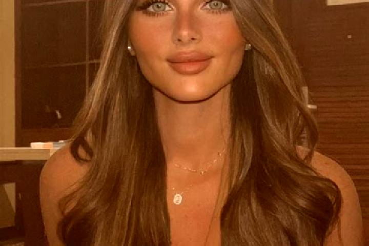 Layla, 26, a brunette dark-eyed mixed companion based in Embleton. Offering Couples, Striptease, Massage. Available for incall and outcall, overnight booking...