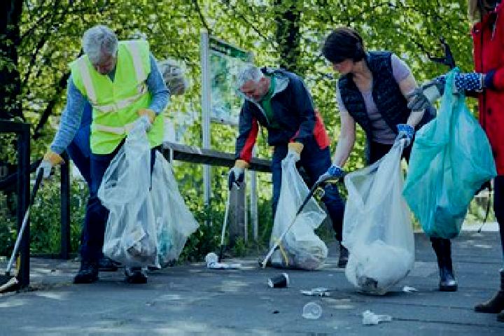 Layla, 26, a chestnut brown-eyed asian companion based in Helong. Offering Erotic Massage, Roleplay, Striptease, 69, Dinner Date. Available for incall and ou...