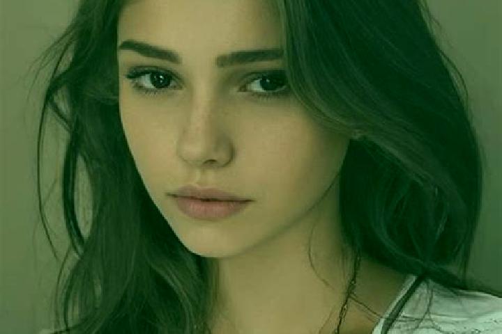 Layla, 26, a chestnut brown-eyed slavic companion based in Terskol. Offering Massage, Prostate Massage, Fetish, Erotic Massage, BDSM. Available for incall an...