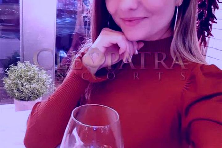 Layla, 26, a red blue-eyed european companion based in New Barnet. Offering GFE, Duos, Dinner Date, Domination, BDSM. Available for incall and outcall, day a...