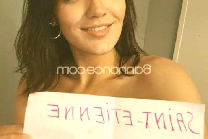 Layla, 26 — Escort in Digoin, France