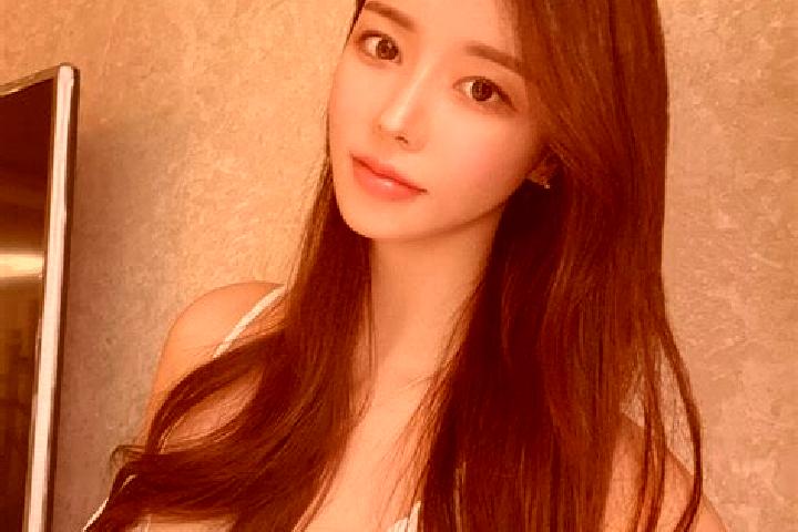 Layla, 26 — Escort in Ketian, China