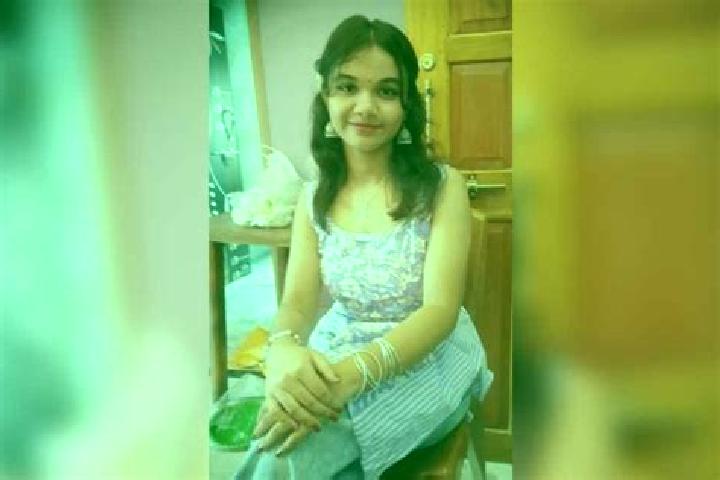 Layla, 26 — Escort in Krishnanagar, India