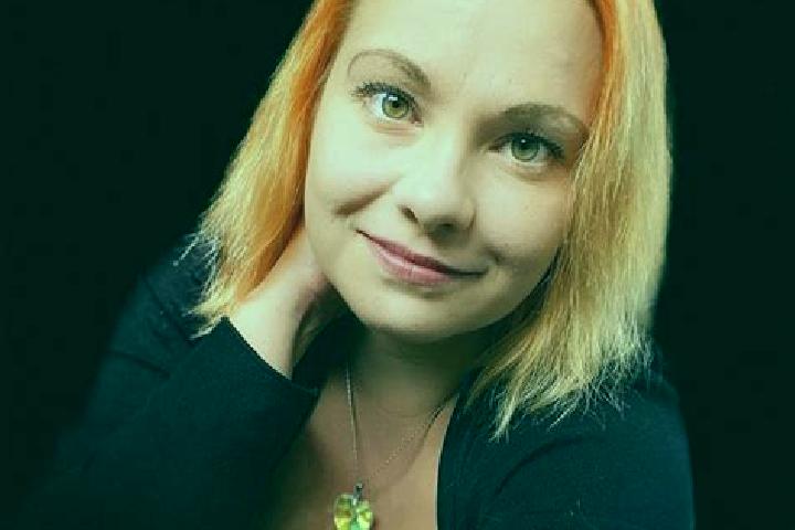 Layla, 26 — Escort in Ohrazenice, Czech Republic