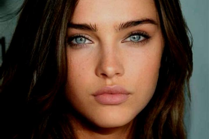 Layla, 27, a black brown-eyed mixed companion based in Andermatt. Offering Overnight, BDSM, 69. Available for incall and outcall, day and evening dates.
