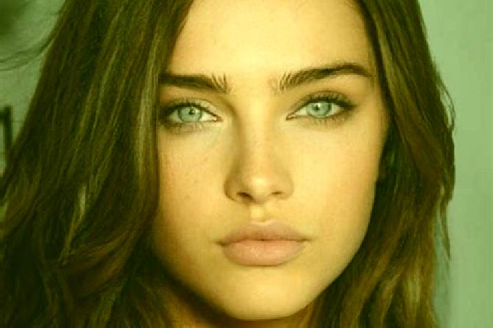 Layla, 27, a brunette blue-eyed mediterranean companion based in Gamboa. Offering BDSM, Party Girl, Duos. Available for incall and outcall, overnight booking...
