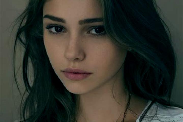 Layla, 27, a brunette brown-eyed slavic companion based in Carmagnola. Offering A-Level, Party Girl, Erotic Massage, OWO. Available for incall and outcall, d...