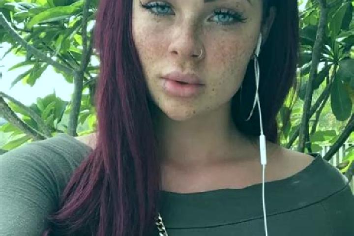 Layla, 27, a red dark-eyed caribbean companion based in Availles-sur-Seiche. Offering GFE, Overnight, Duos, Erotic Massage. Available for incall and outcall,...