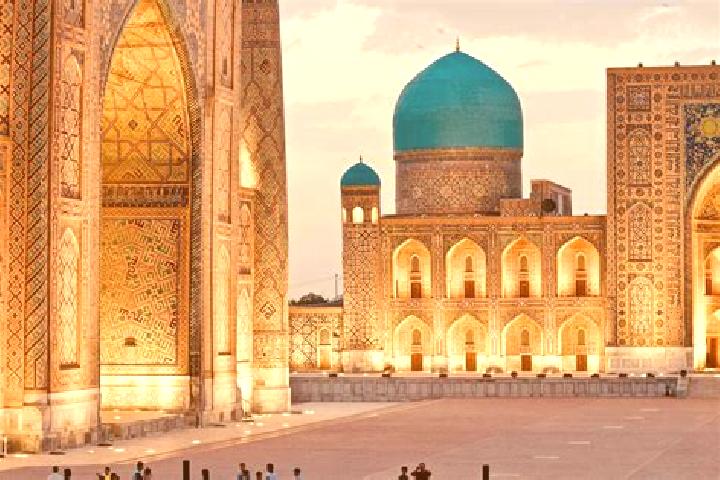 Layla, 27 — Escort in Bog don, Uzbekistan