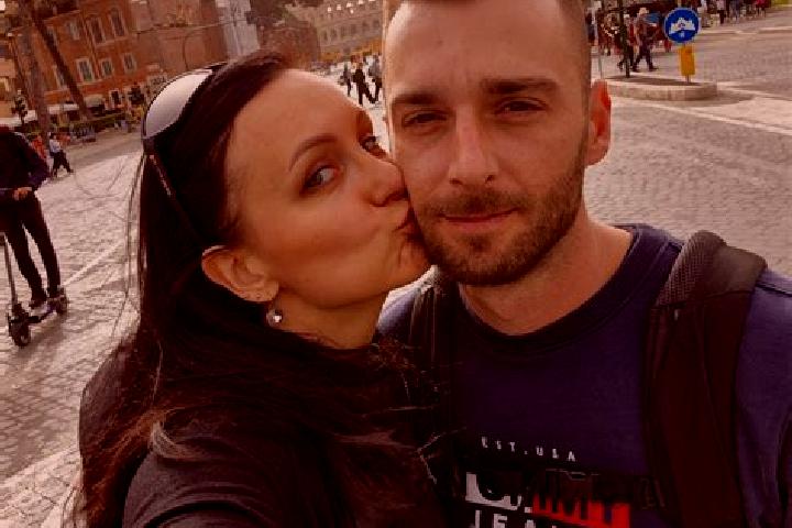 Layla, 27 — Escort in Chynava, Czech Republic