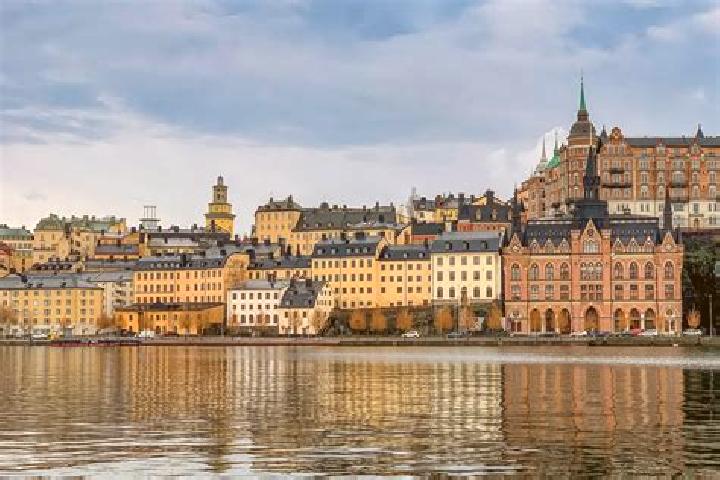 Layla, 27 — Escort in Doesjebro, Sweden