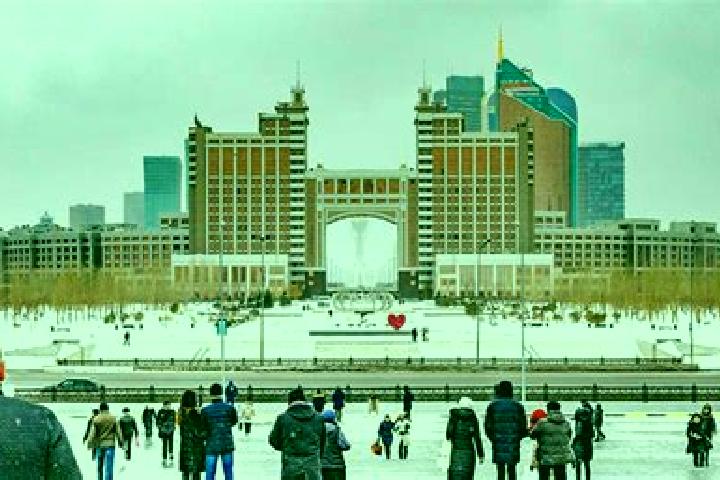 Layla, 27 — Escort in Khromtau, Kazakhstan
