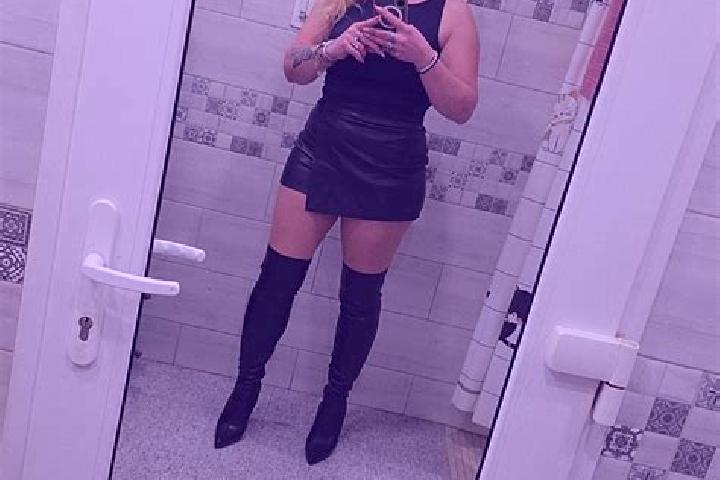 Layla, 27 — Escort in Lapus, Romania