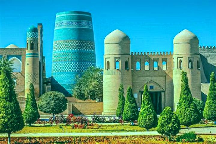 Layla, 27 — Escort in Mug lon Shahar, Uzbekistan