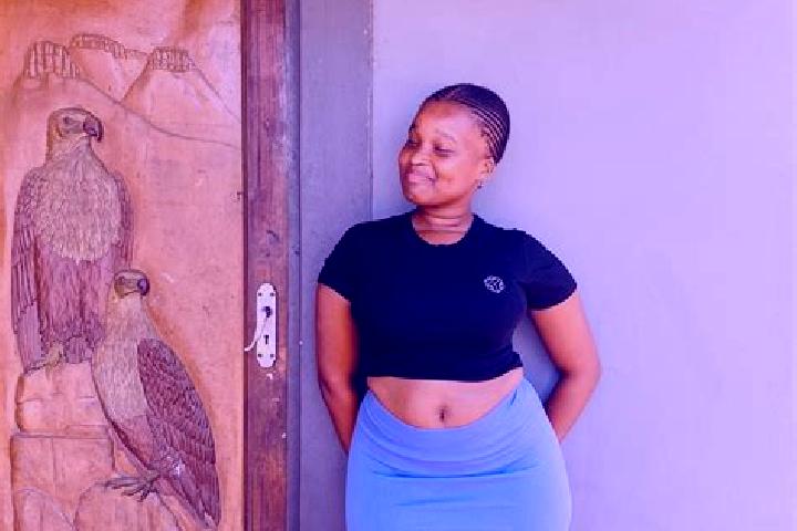 Layla, 27 — Escort in Shakaskraal, South Africa