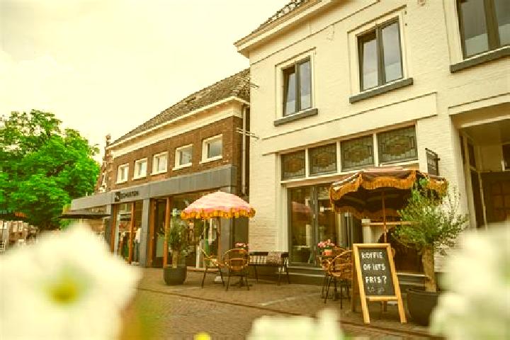 Layla, 27 — Escort in Wijhe, Netherlands