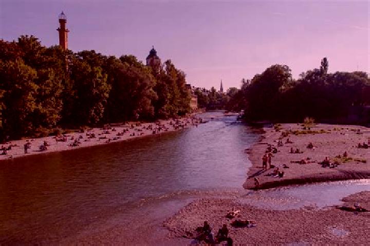 Layla, 27 — Escort in Worth an der Isar, Germany