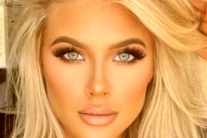 Layla, 28, a platinum blonde amber-eyed mediterranean companion based in Jucurucu. Offering Overnight, A-Level, Domination, OWO. Available for incall and out...