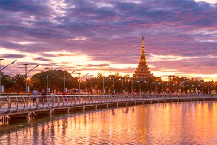 Layla, 28 — Escort in Bueng Bun, Thailand