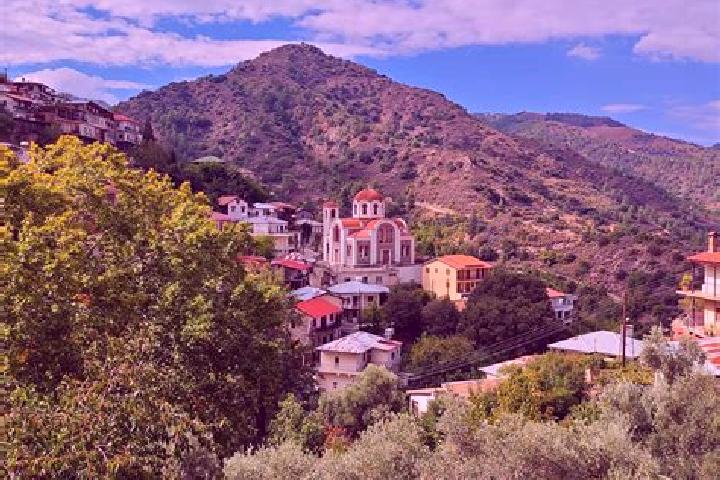 Layla, 28 — Escort in Troodos, Cyprus