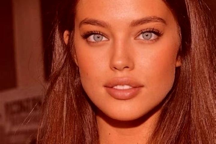 Layla, 29, a chestnut green-eyed mediterranean companion based in Cho Lach. Offering Duos, Deep French Kissing, Prostate Massage, Erotic Massage, Overnight. ...