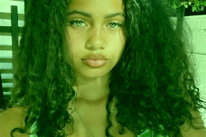 Layla, 29, a chestnut green-eyed mixed companion based in Sirur. Offering Duos, Girlfriend Experience, 69, Overnight, Deep French Kissing. Available for inca...