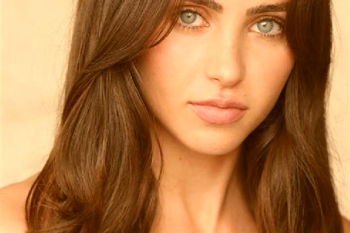 Layla, 29, a dark blonde brown-eyed latina companion based in Lat Phrao. Offering Deep French Kissing, Domination, Erotic Massage, BDSM. Available for incall...