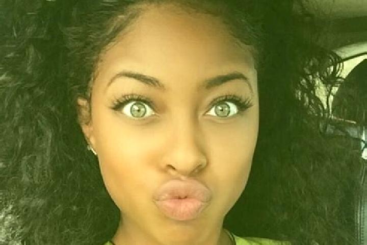 Layla, 29, a dark blonde green-eyed ebony companion based in Karababa. Offering Erotic Massage, Striptease, Couples. Available for incall and outcall, day an...