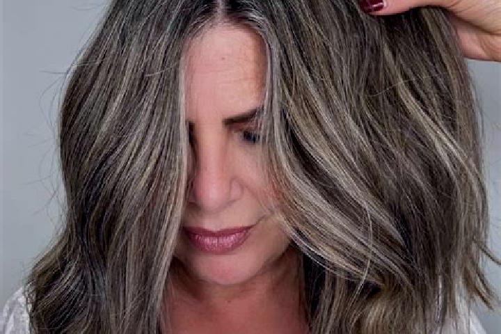 Layla, 29, a dark blonde grey-eyed middle eastern companion based in Santa Leopoldina. Offering Prostate Massage, Dinner Date, Tantra. Available for incall a...