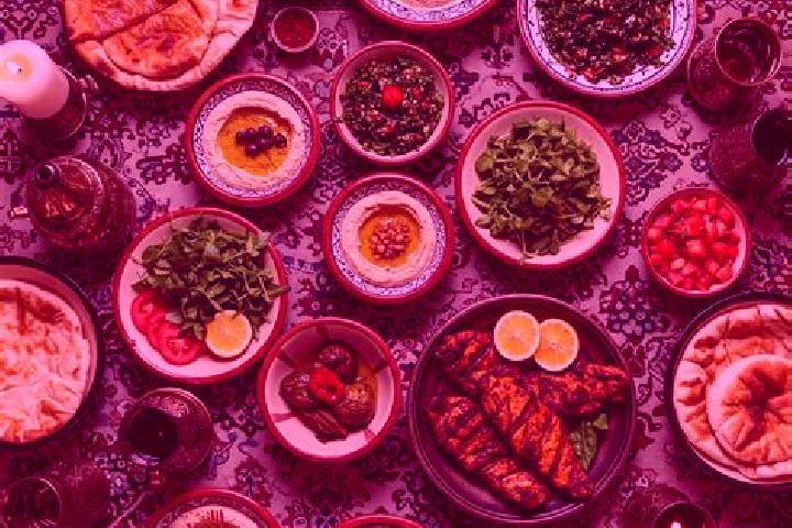 Layla, 29, a red green-eyed middle eastern companion based in Kaimori. Offering OWO, Dinner Date, 69. Available for incall and outcall, day and evening dates.