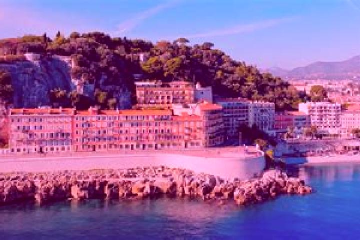 Layla, 29 — Escort in Perouse, France