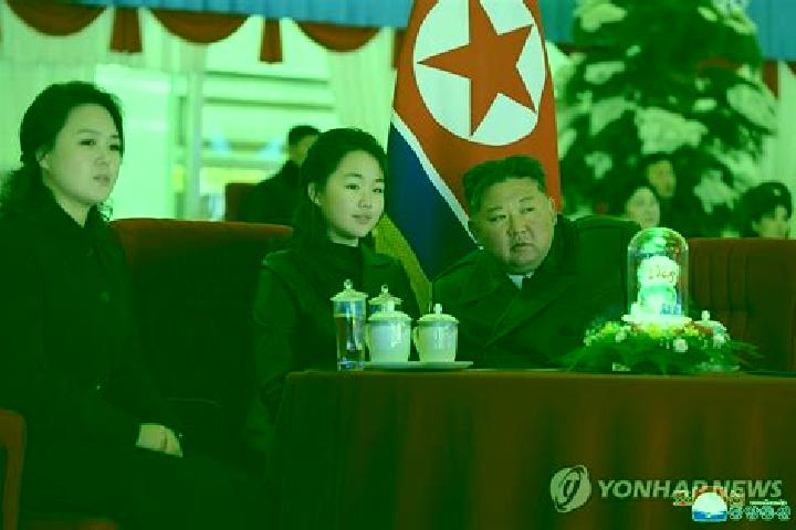 Layla, 29 — Escort in Songnae-ri, North Korea