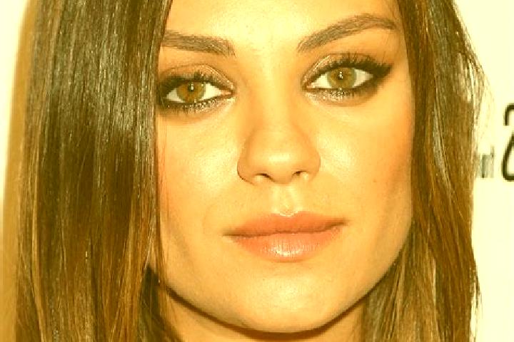 Layla, 30, a auburn hazel-eyed latina companion based in Dolne Przedmiescie. Offering Fetish, Deep French Kissing, Duos. Available for incall and outcall, ov...