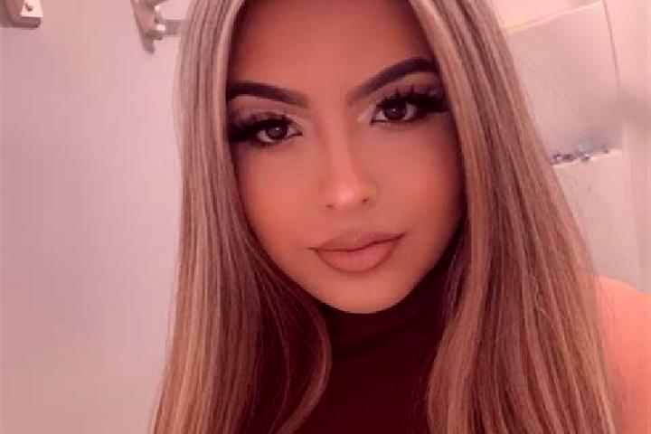 Layla, 30, a blonde hazel-eyed latina companion based in Tyro. Offering A-Level, Dinner Date, Fetish, Massage. Available for incall and outcall, day and even...