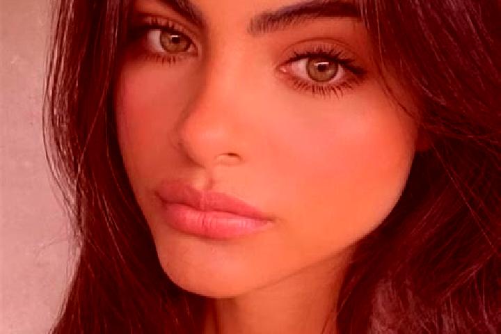 Layla, 30, a chestnut green-eyed indian companion based in Nuevo Milenio Valdivia. Offering Roleplay, Dinner Date, Fetish. Available for incall and outcall, ...