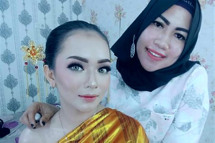 Layla, 30 — Escort in Bukitkemuning, Indonesia