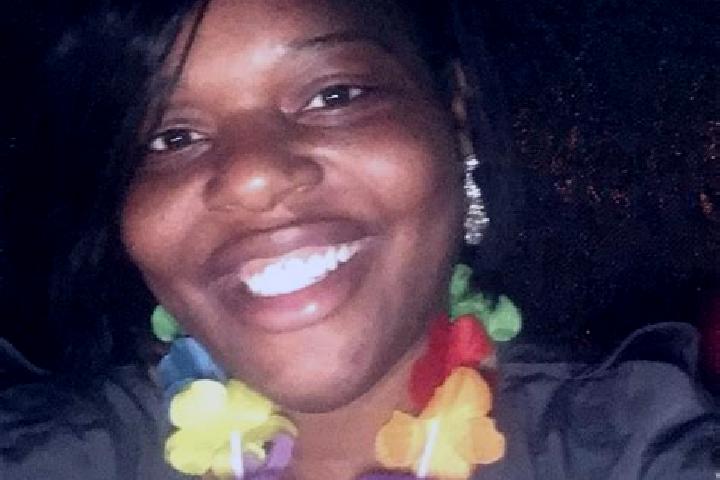 Layla, 30 — Escort in Columbiaville, United States