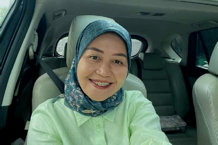 Layla, 30 — Escort in Dompu, Indonesia