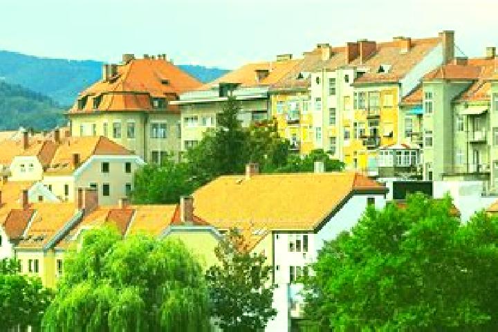Layla, 30 — Escort in Izakovci, Slovenia