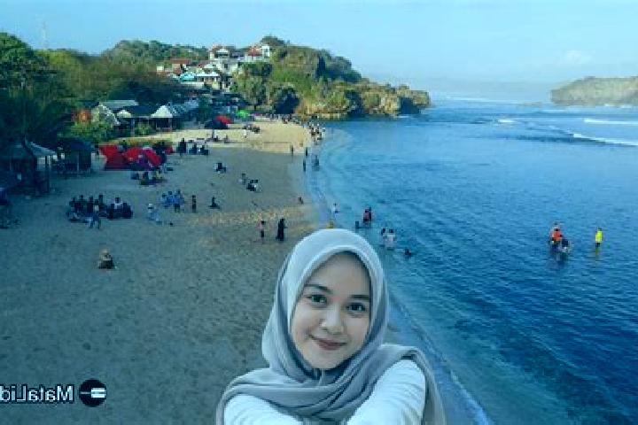 Layla, 30 — Escort in Laju Kidul, Indonesia
