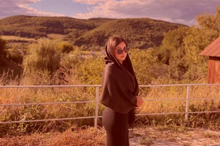 Layla, 30 — Escort in Raucesti, Romania