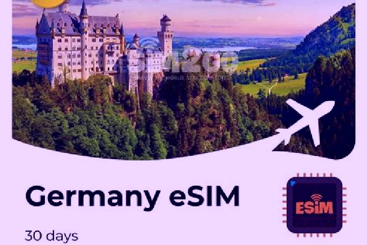 Layla, 30 — Escort in Schlangen, Germany
