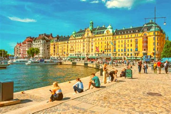 Layla, 30 — Escort in Valberg, Sweden